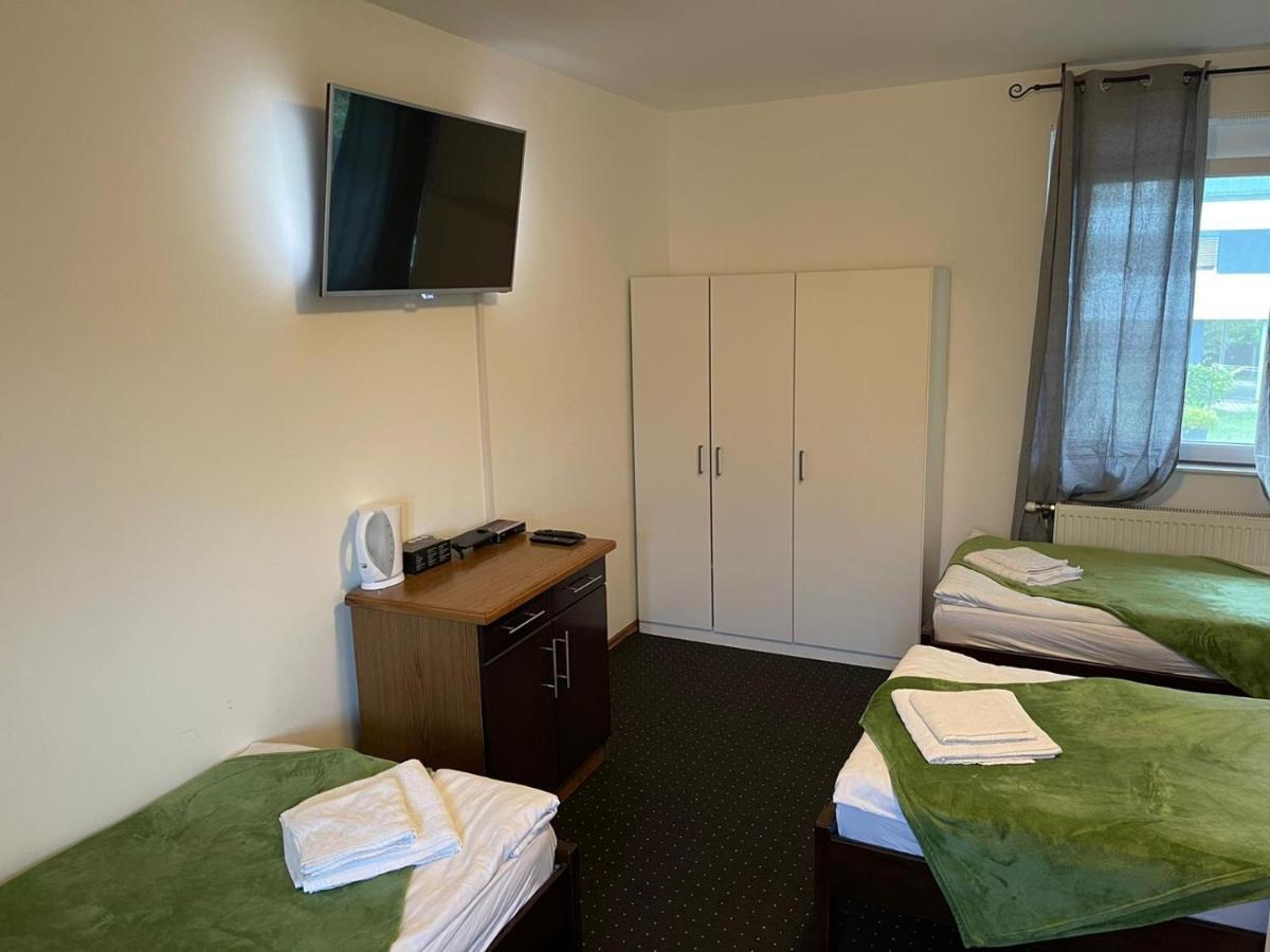 451 Rooms Graz Exterior photo