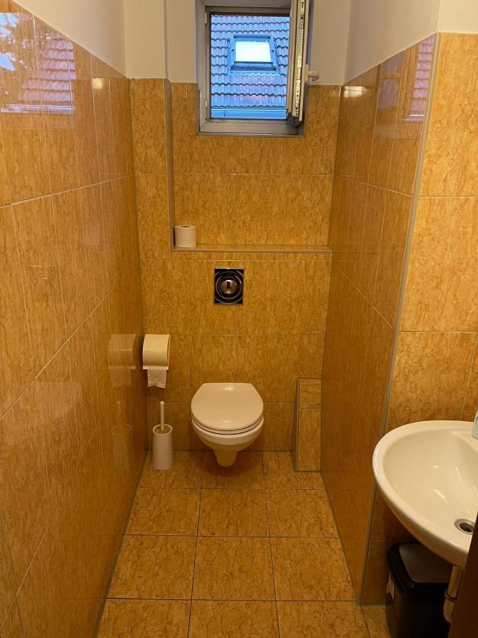 451 Rooms Graz Exterior photo